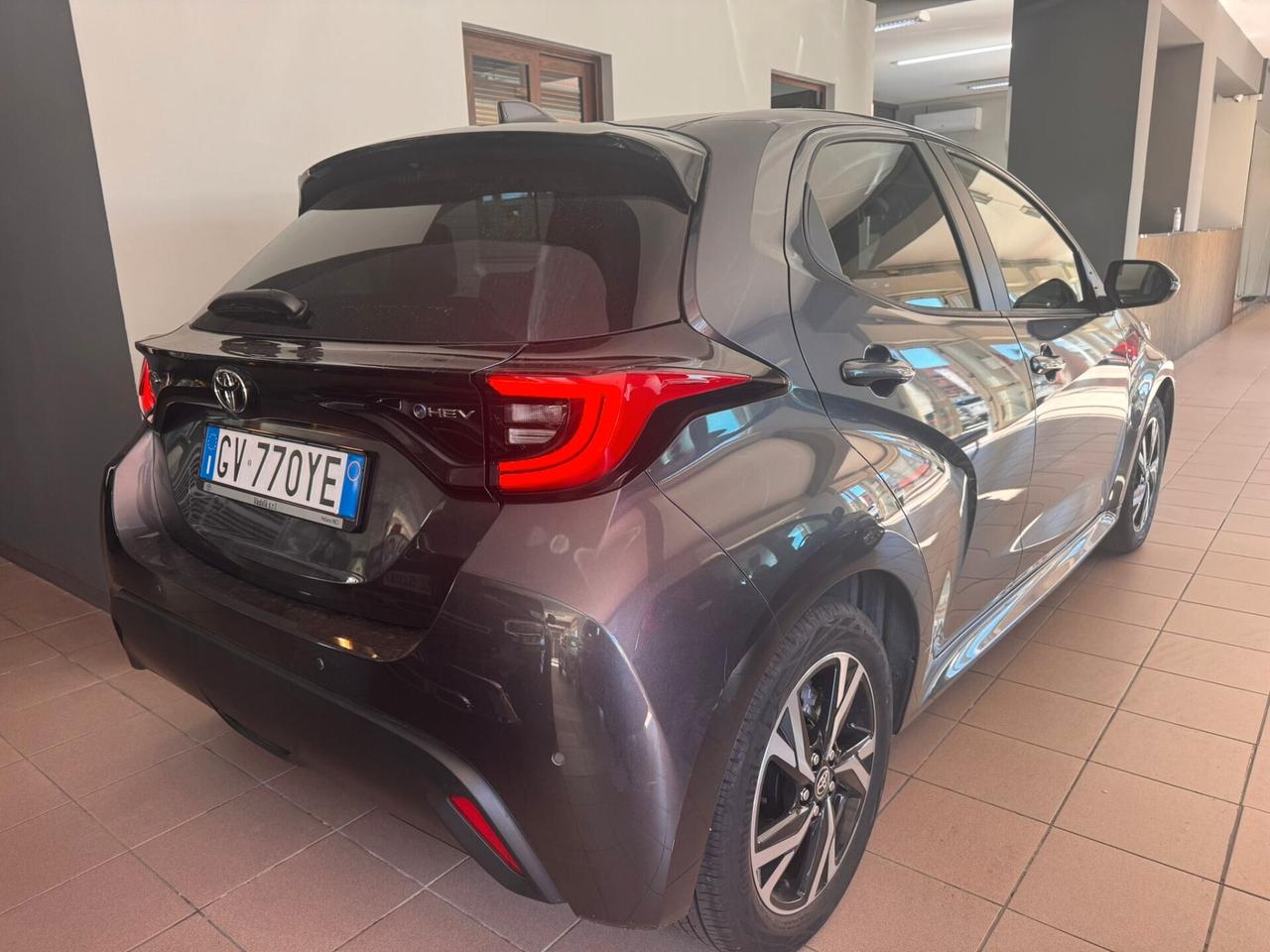 Toyota Yaris 1.5 130 Hybrid 5 porte Lounge