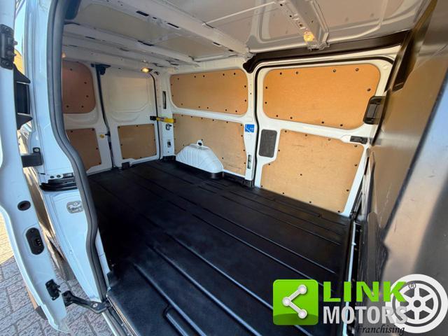 FORD Transit Custom 300 L2H1 2.0 EcoBlue 130cv Furgone Trend