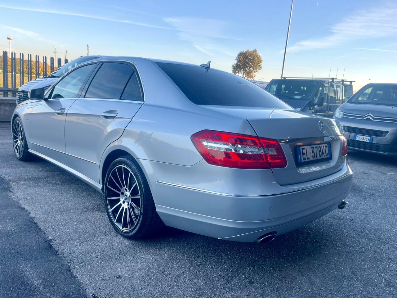 Mercedes-benz E 350 CDI BlueEFFICIENCY Avantgarde AMG