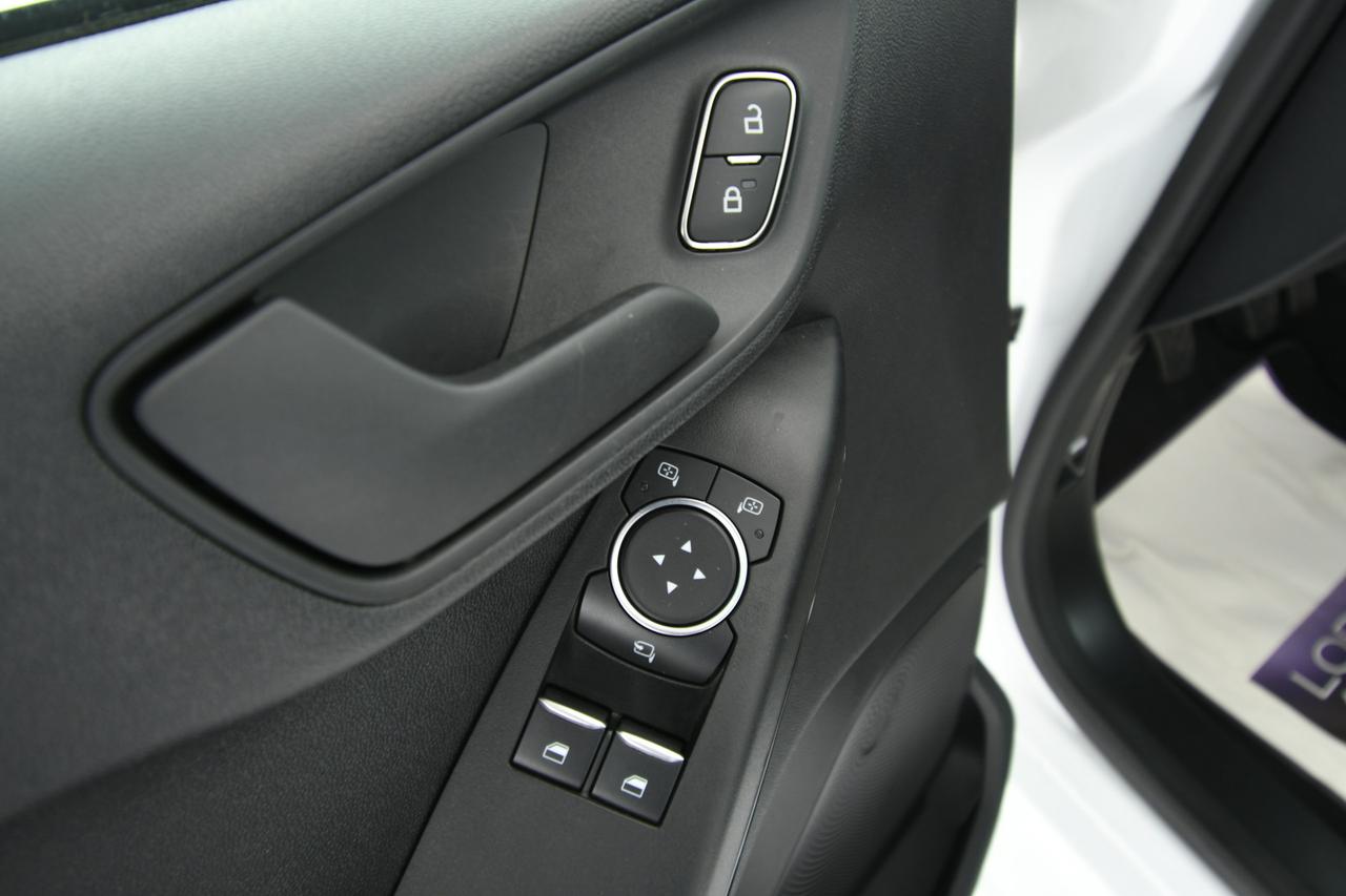 FORD Fiesta 5p 1.5 ecoblue Business 85cv APP CONNECT+NEOPATENTATI
