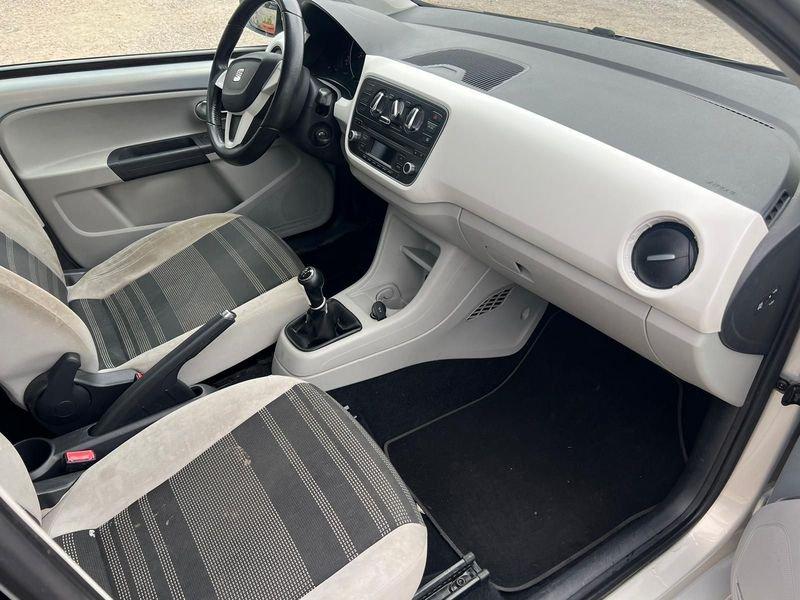 SEAT Mii 1.0 44kW Style GPL LEGGI