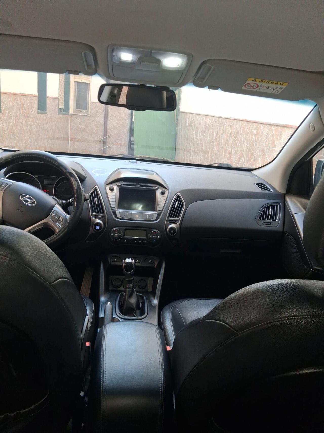 Hyundai iX35 1.7 CRDi 2WD Xpossible - 2014
