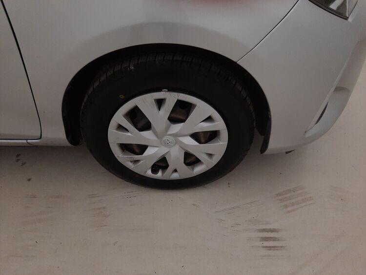 Toyota Yaris Hybrid Business BR504077 1.5 Full Hybrid 101CV