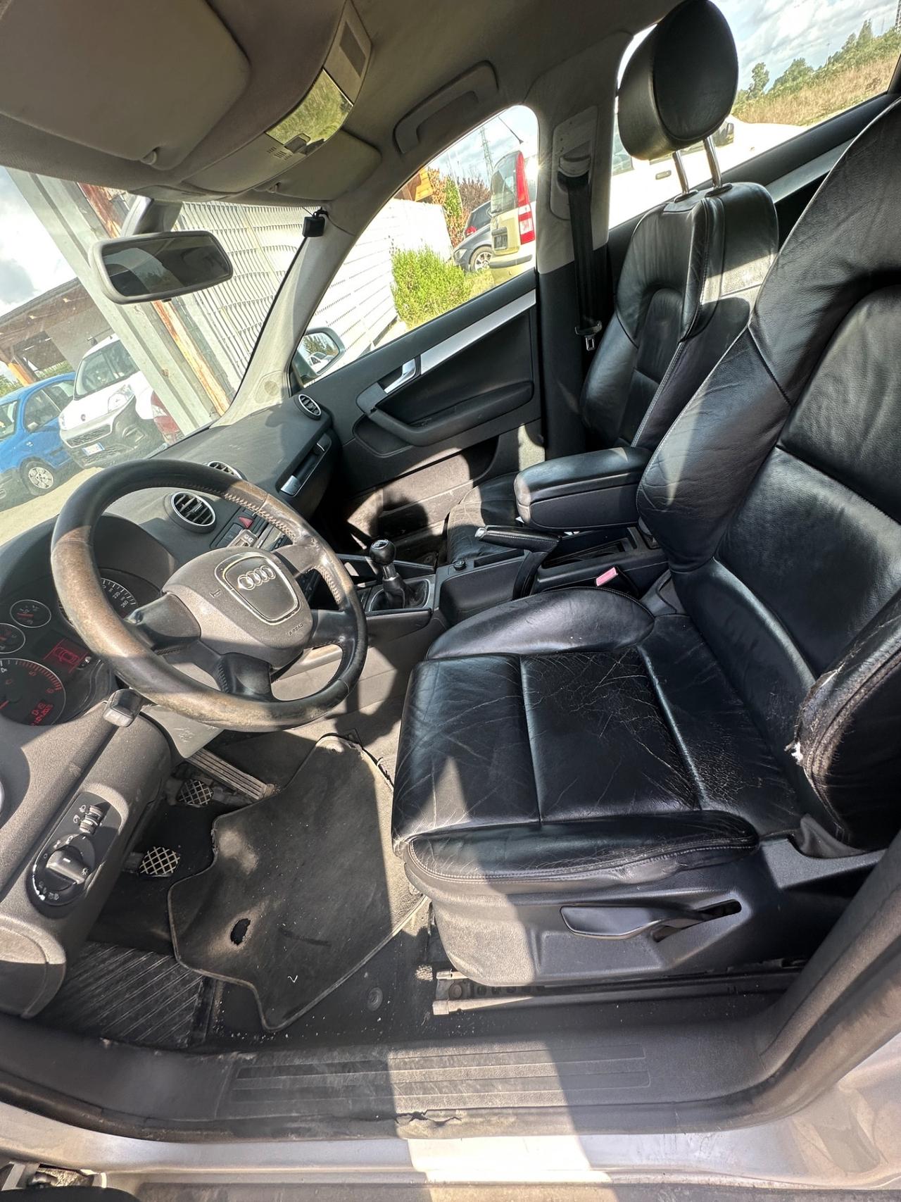 Audi A3 2.0 TDI 140 CV – Ambition – 2010