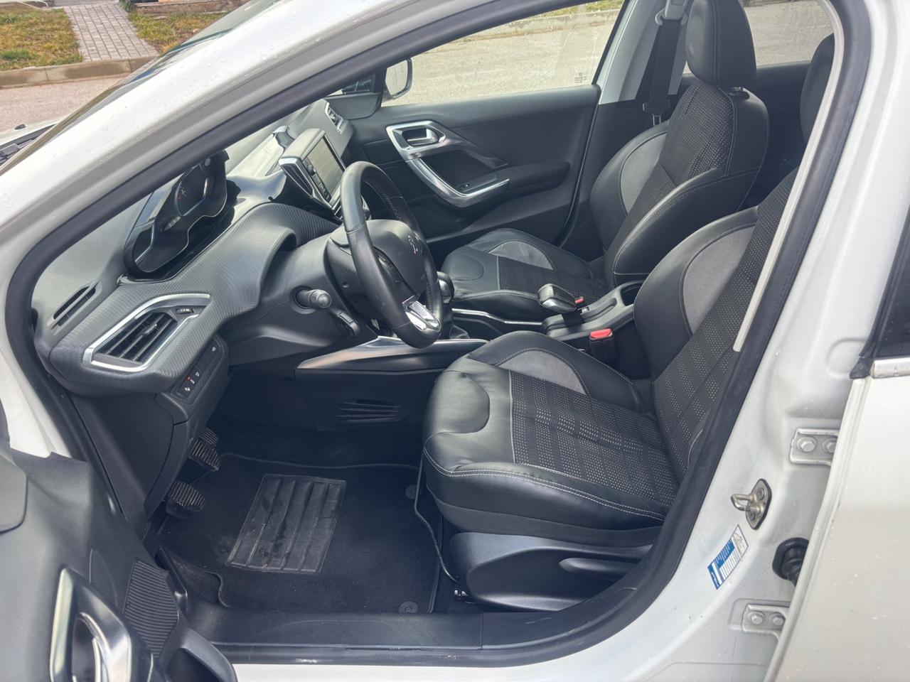 Peugeot 2008 1.6 e-HDi 92 CV Stop&Start ETG6 Allure