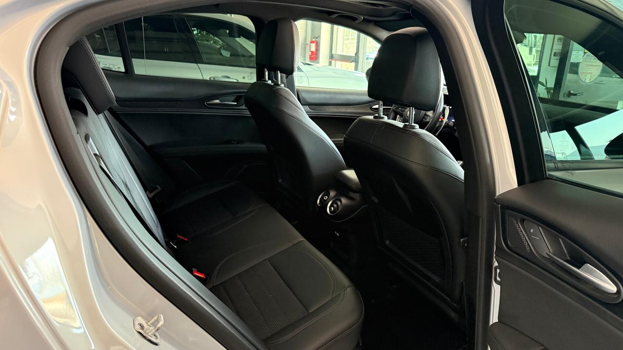 ALFA ROMEO STELVIO Q4 RESTYLING TETTO APRIBILE