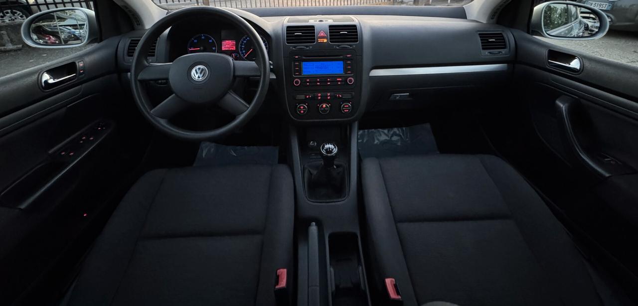 Volkswagen Golf 1.9 TDI 5p. Comfortline
