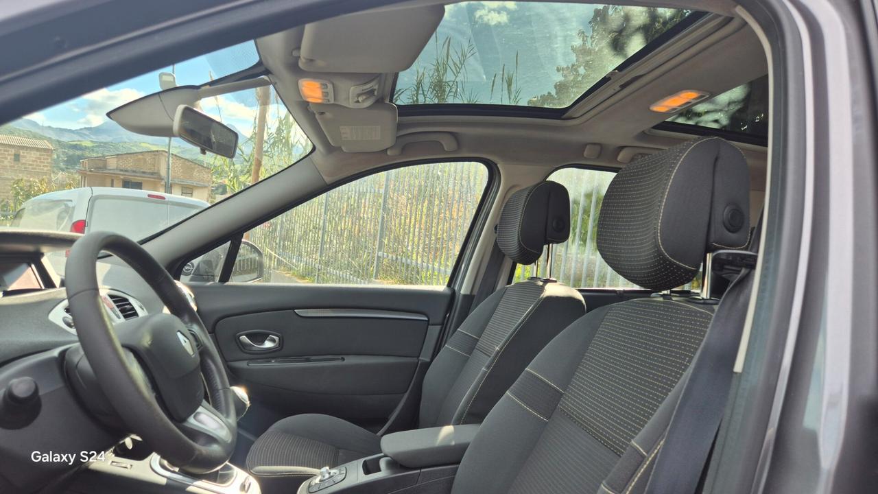 Renault Scenic Scénic 1.9 dCi 130CV Luxe