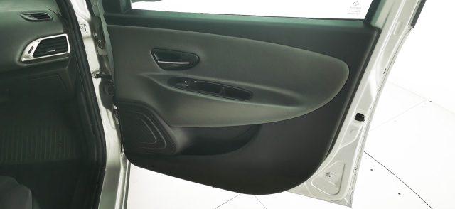 LANCIA Ypsilon 0.9 TwinAir 85 CV S&S Gold CAMBIO AUTOMATICO
