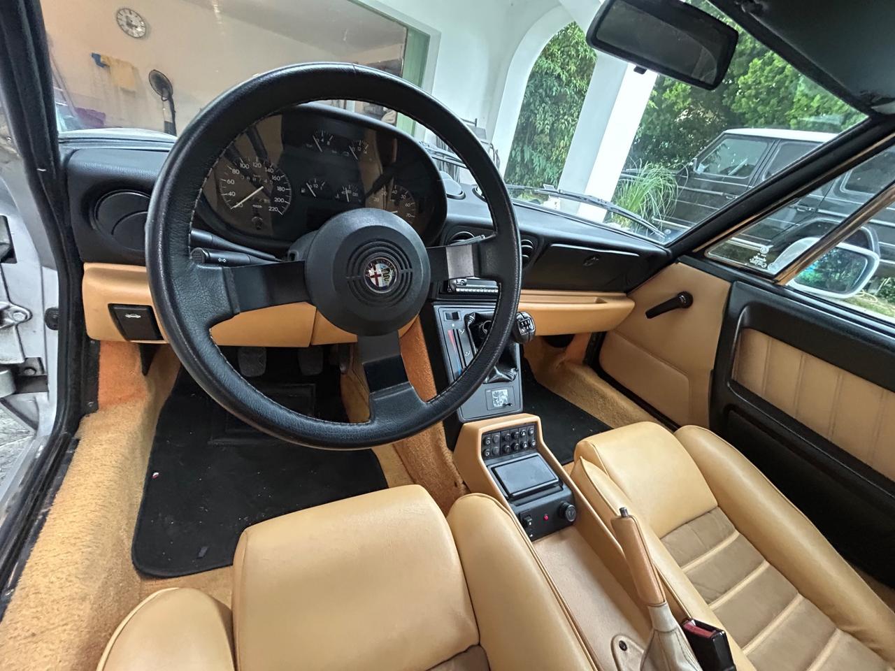 Alfa Romeo Spider 2000 pininfarina