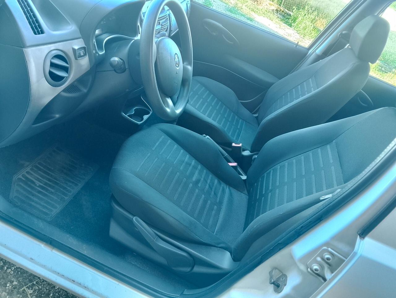 Fiat Punto metano 1.2 cc 144.000 km auto perfetta