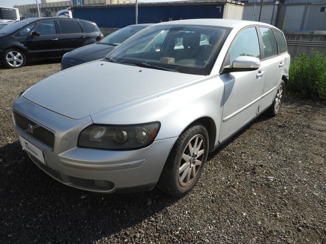 VOLVO V50 - V50 2.0d Momentum