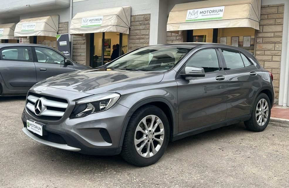 Mercedes-Benz GLA 180 CDI 109 CV DCT
