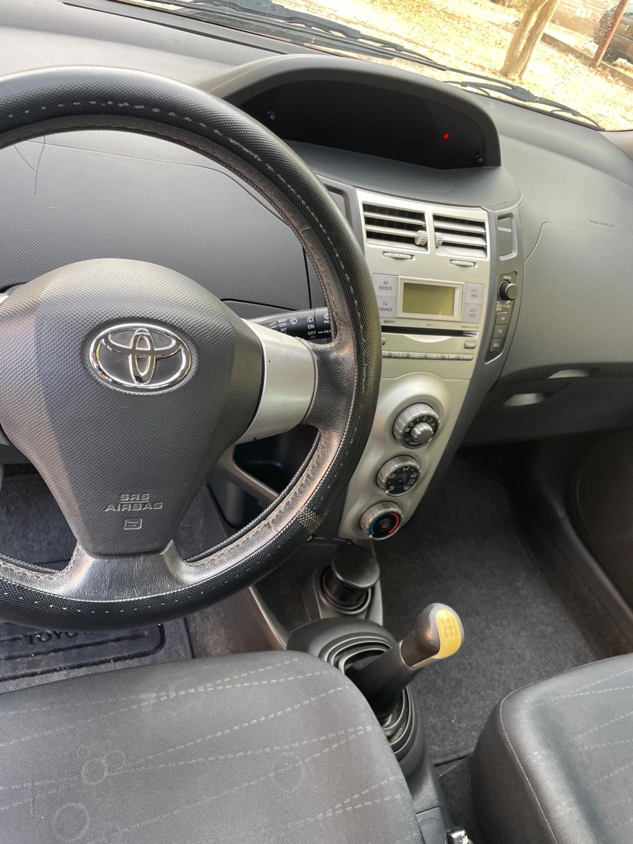 Toyota Yaris 1.4 D-4D 5 porte Sol