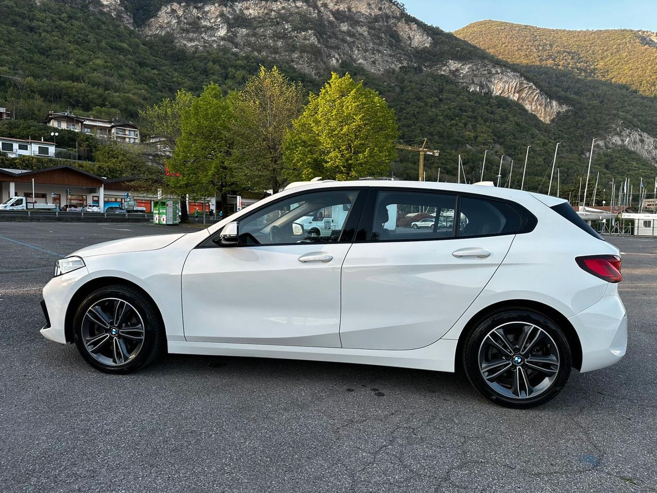 Bmw 116 116d 5p. Sport
