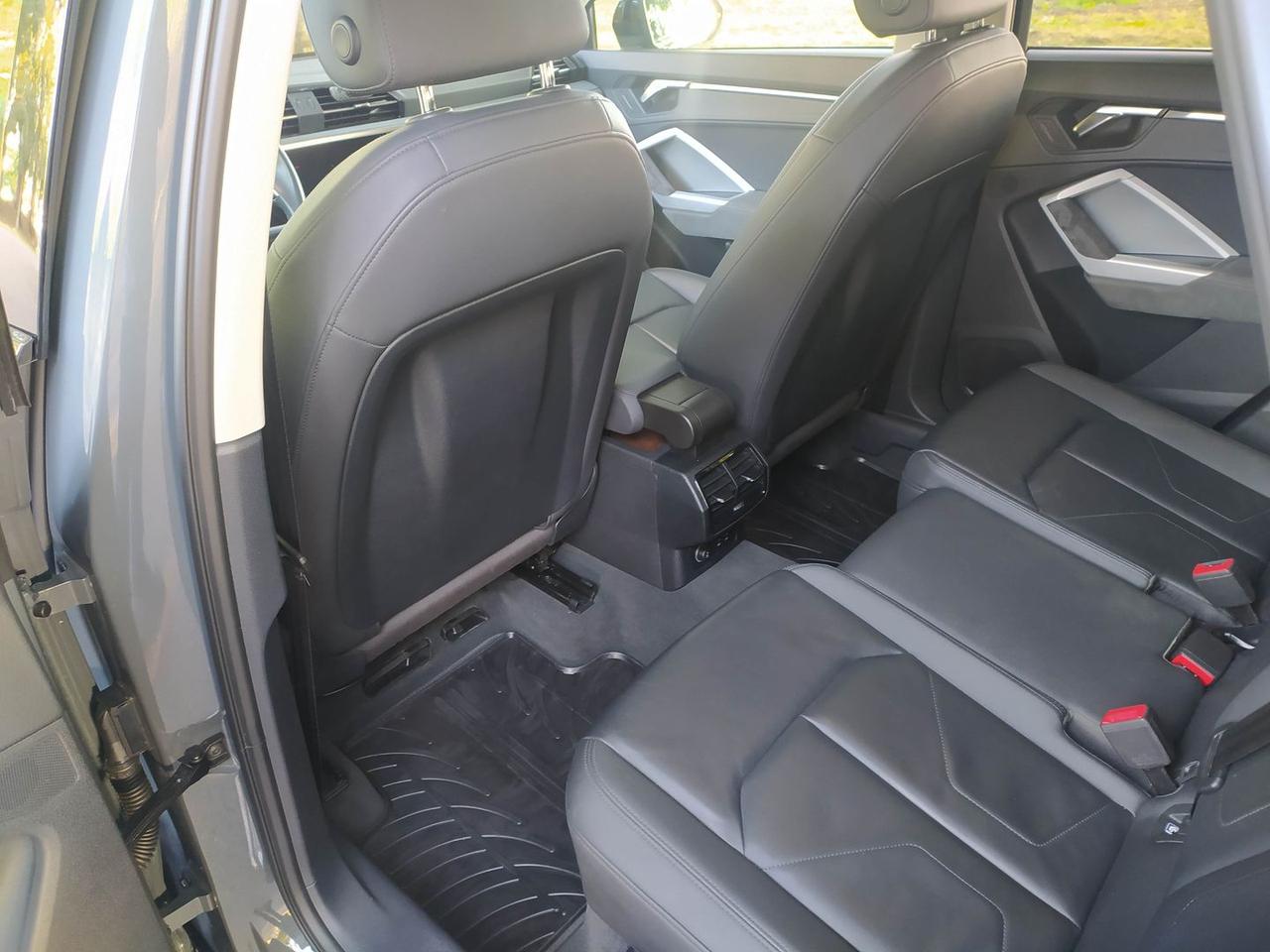Audi Q3 Business 2.0 35 TDI #7170