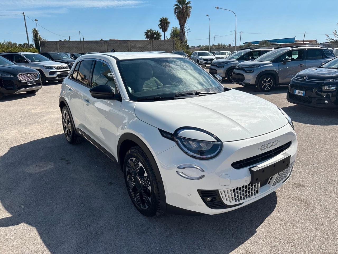 Fiat 600 Hybrid 100 CV DCT MHEV La Prima