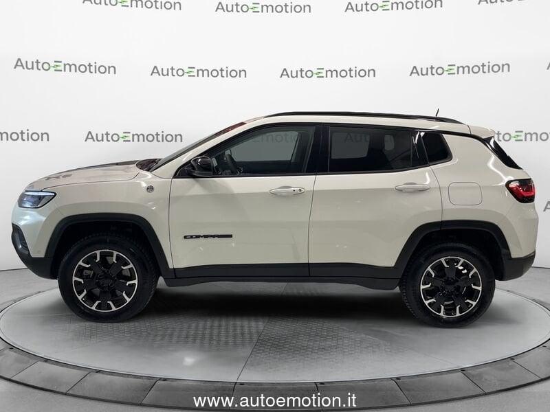 Jeep Compass 1.3 T4 240CV PHEV AT6 4xe Trailhawk