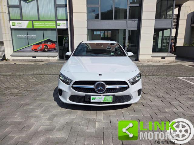 MERCEDES-BENZ A 180 d Automatic Business Extra NEOPATENTATI GARANZIA