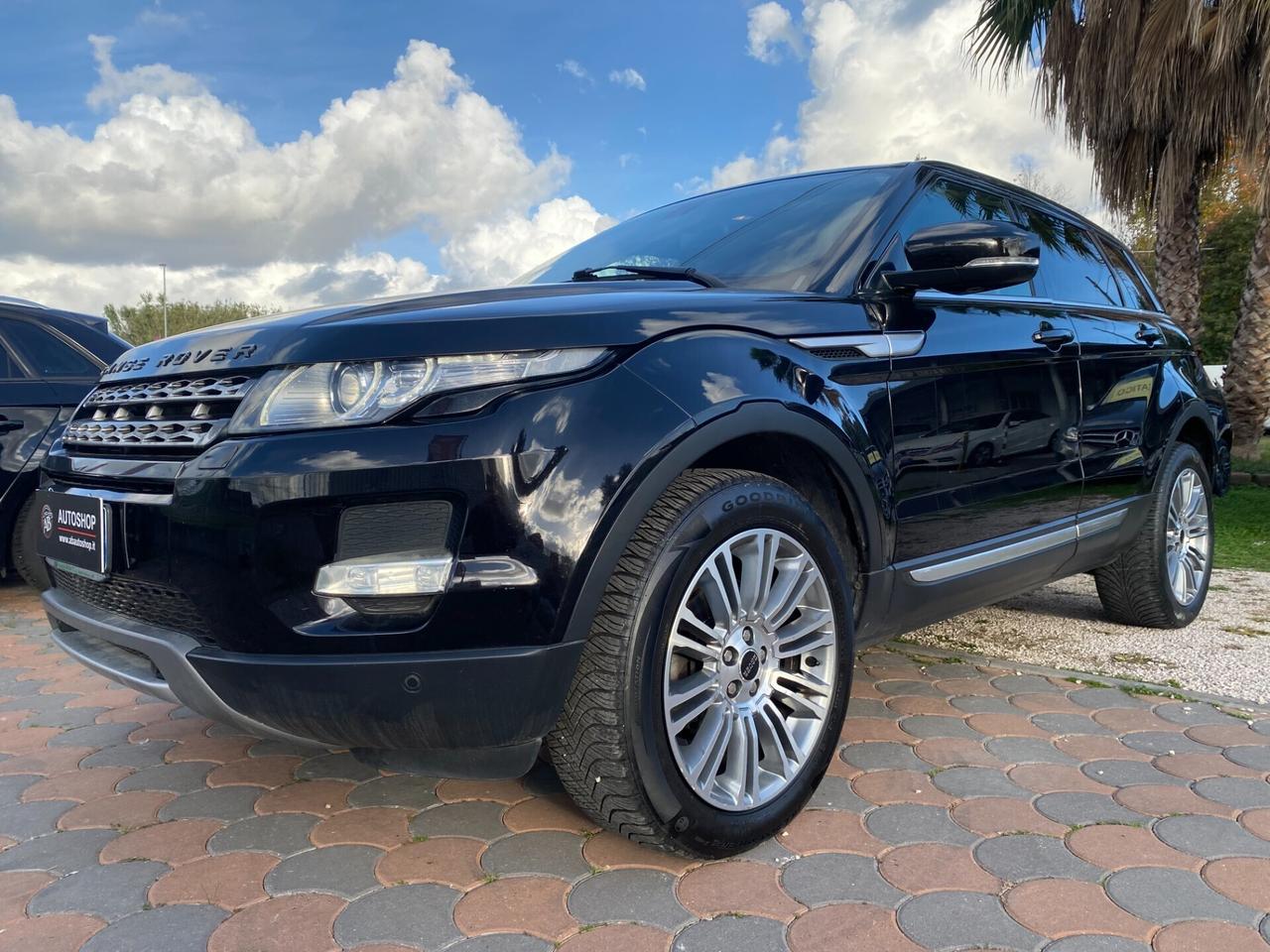 LAND ROVER - Range Rover Evoque - 2.2 TD4 5p. Pres