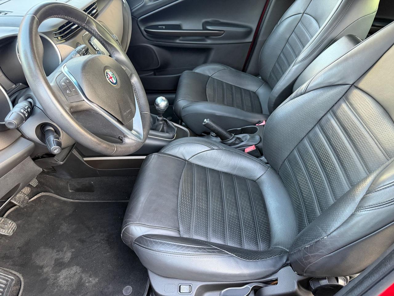 Alfa Romeo Giulietta 1.6 JTDm-2 120 CV Distinctive