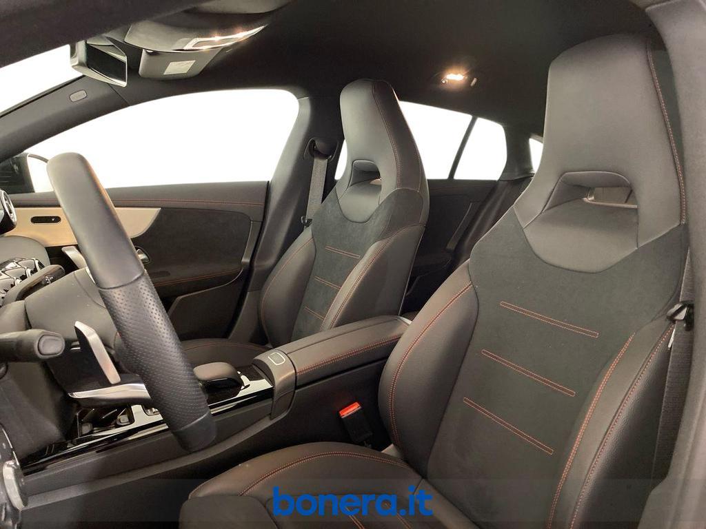 Mercedes CLA Shooting Brake 200 D Premium 8G-DCT