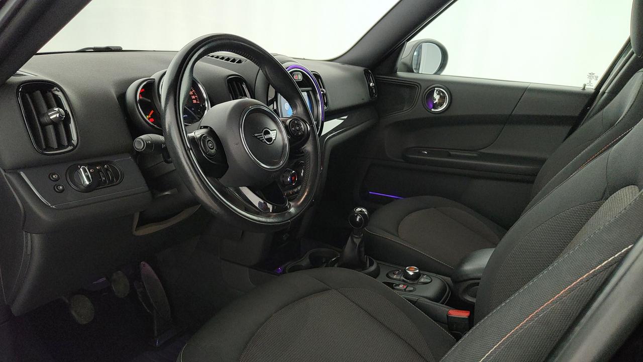 MINI Mini Countryman F60 2017 - Mini Countryman 1.5 One D my18