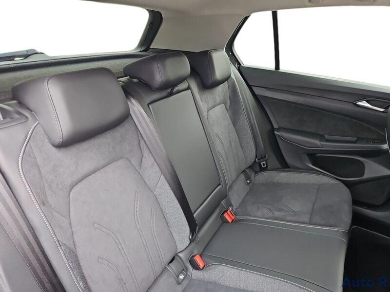 Volkswagen Golf 1.5 TSI eHybrid Style DSG