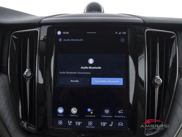 VOLVO XC60 B5 AWD automatico Ultimate Dark