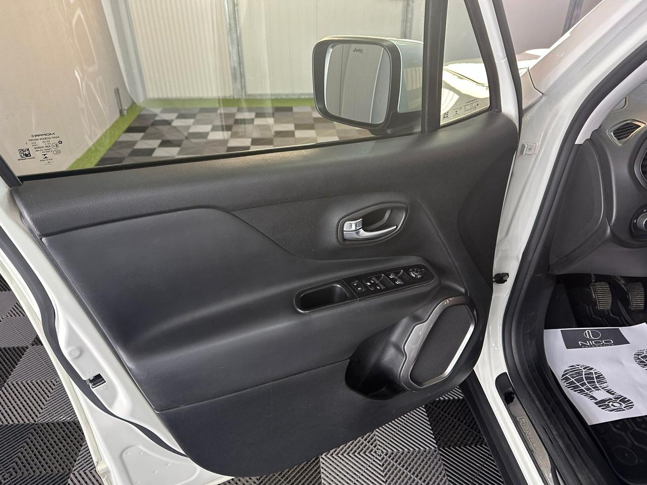 Jeep Renegade 1.6 Mjt DDCT 120 CV Longitude
