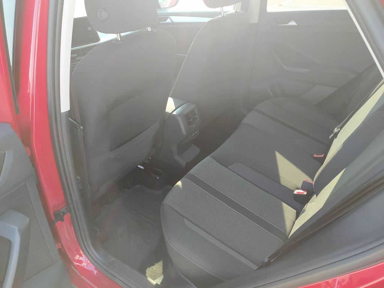 Volkswagen T-Roc R Line 1.0 TSI 110 CV #7284