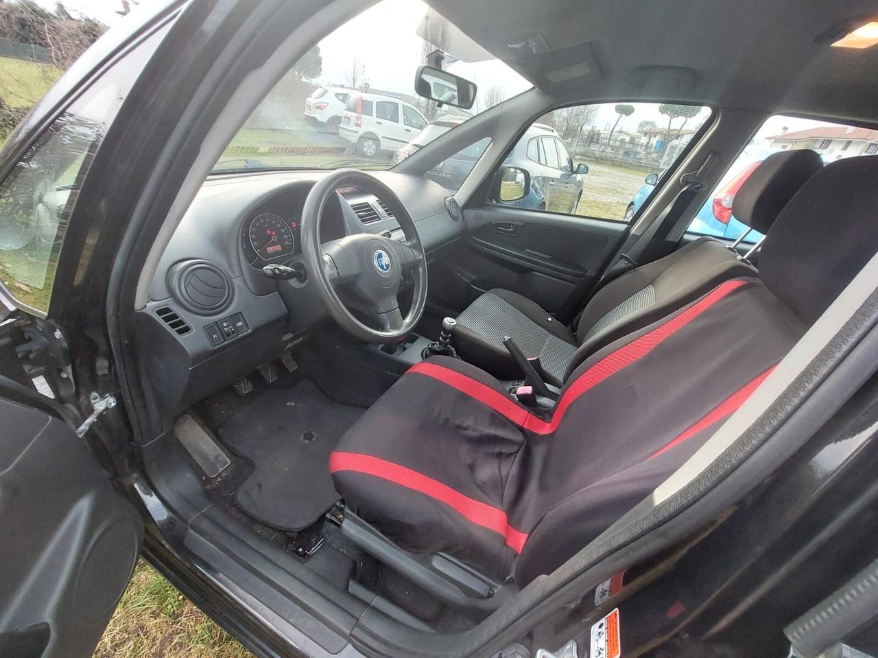 Fiat Sedici 1.9 MJT 4x4 Emotion