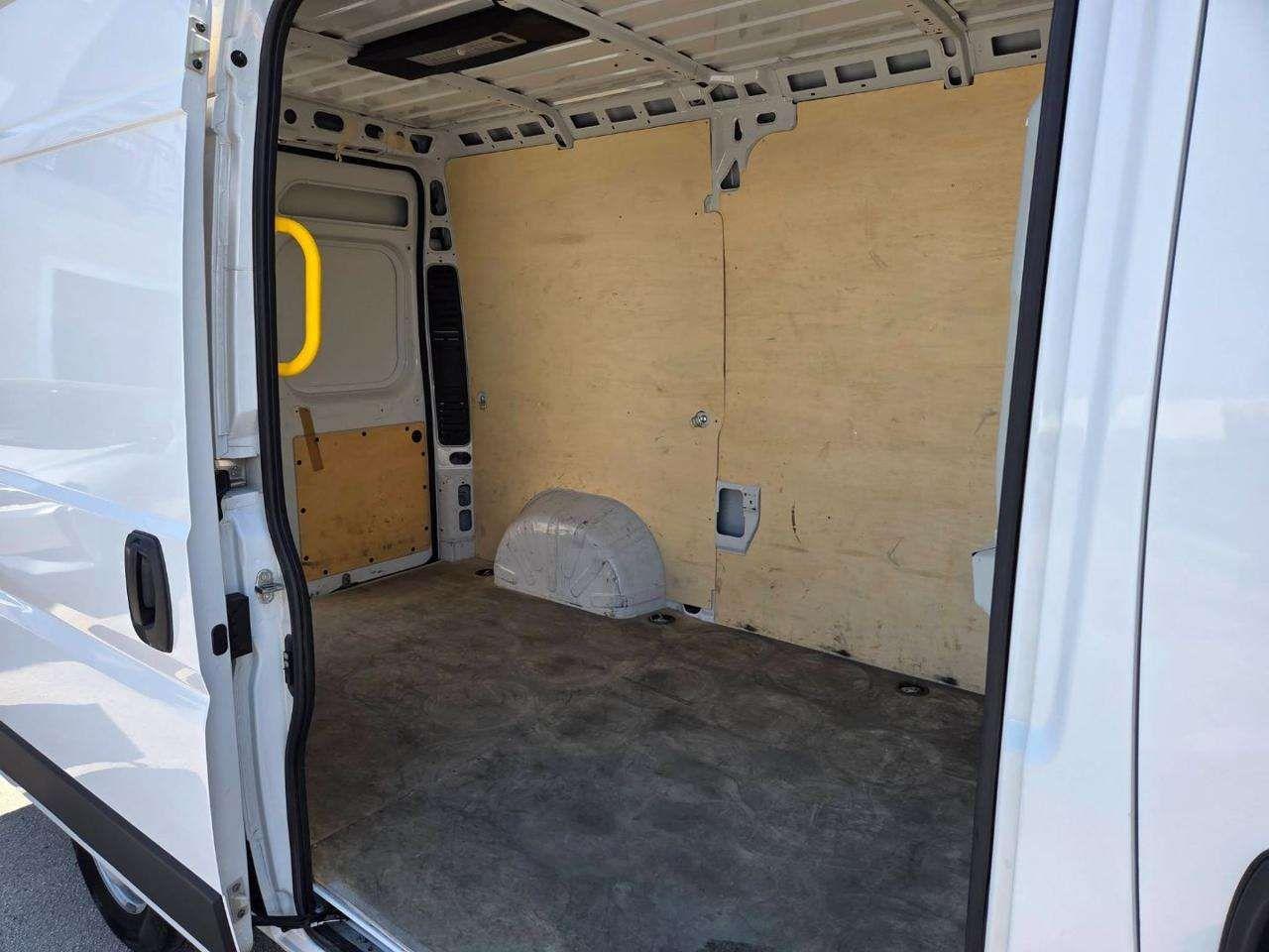 Fiat Ducato 35 2.2 Mjt 140CV LH2 Furgone