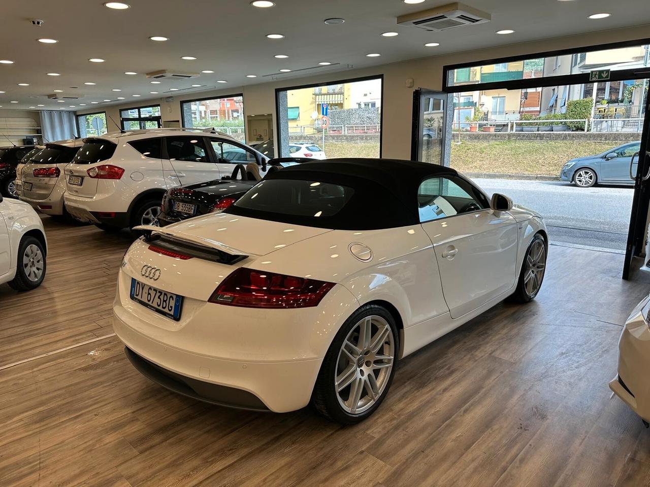 Audi TT Roadster 2.0 TFSI