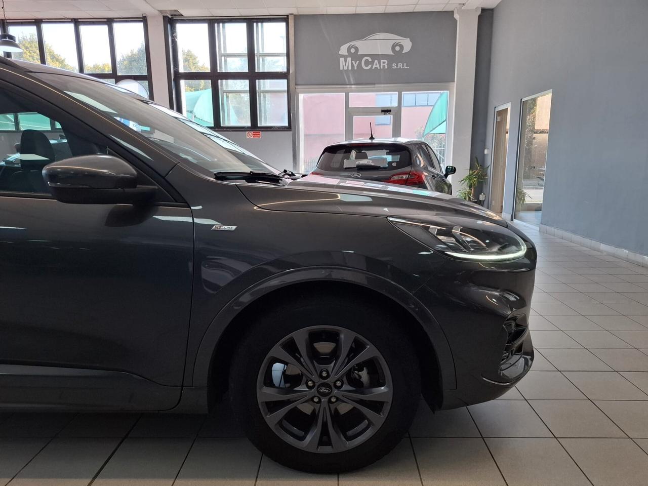 Ford Kuga St-Line Hybrid/Benzina Automatica