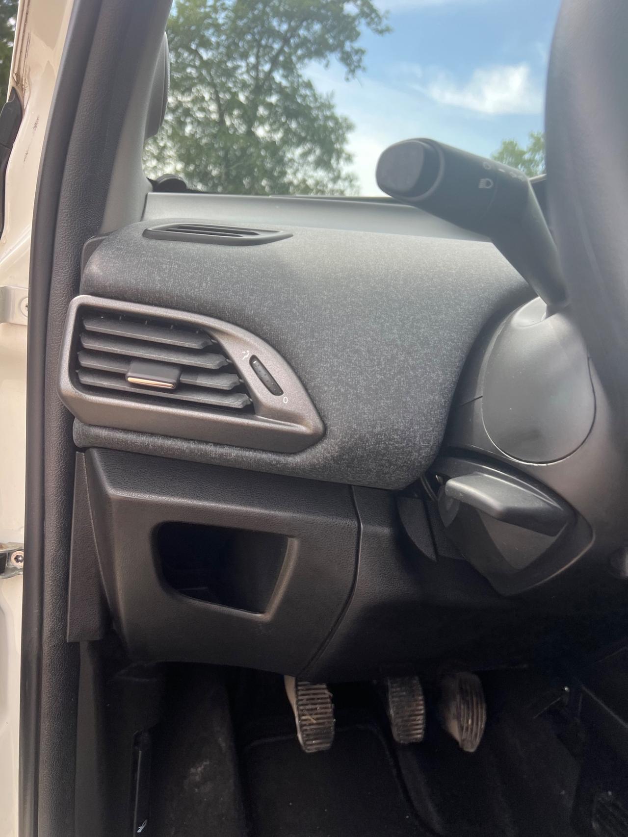 Lancia Ypsilon 1.2 69 CV Platinum NEOPATENTATI PERMUTE RATE GARANZIA