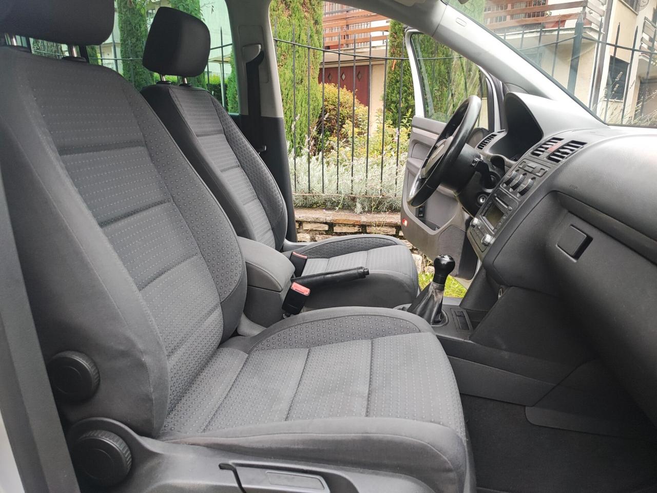 Volkswagen Touran 1.9 TDI 101CV Highline 7 posti
