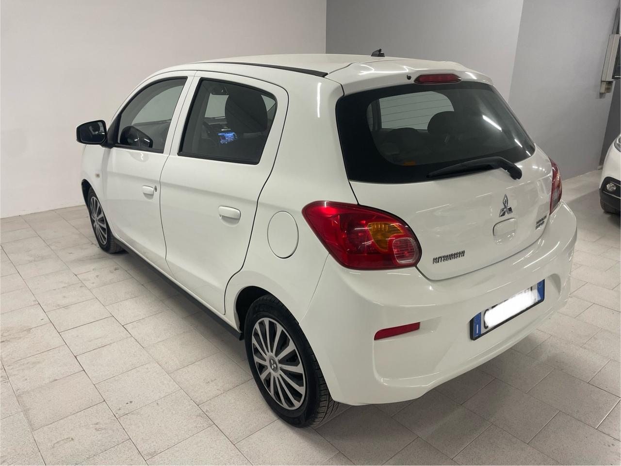 Mitsubishi Space Star Space Star 1.0 Invite