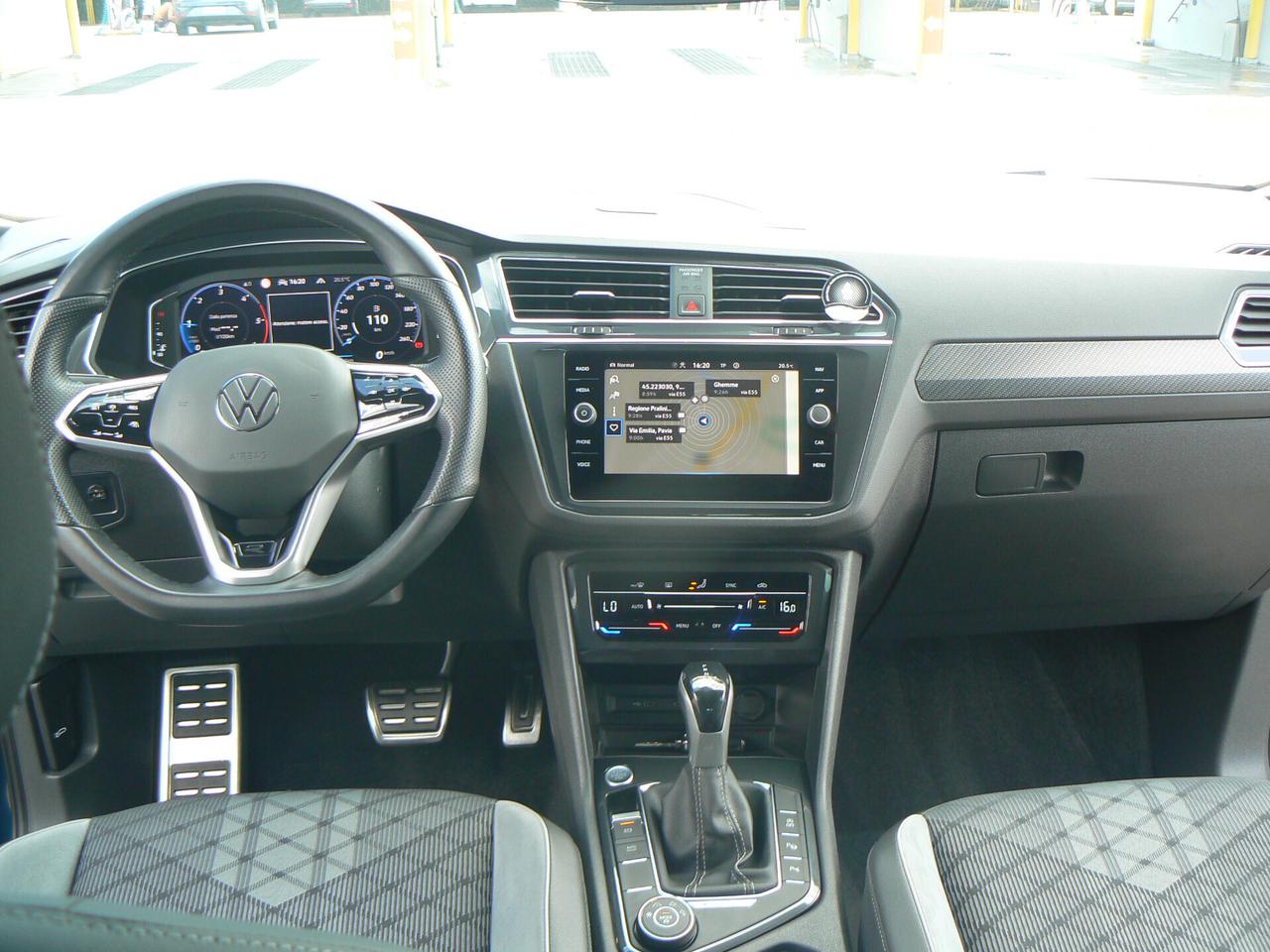 Volkswagen Tiguan 2.0 TDI 150 CV SCR DSG 4MOTION R-Line