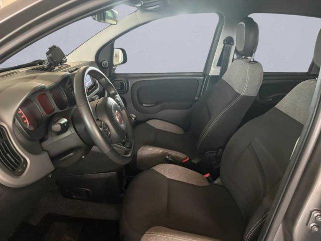 FIAT Panda 3ª serie - 1.0 FireFly S&S Hybrid Red