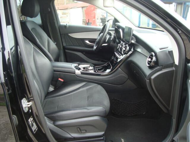 Mercedes-Benz GLC 250 Coupe d Premium 4matic AMG