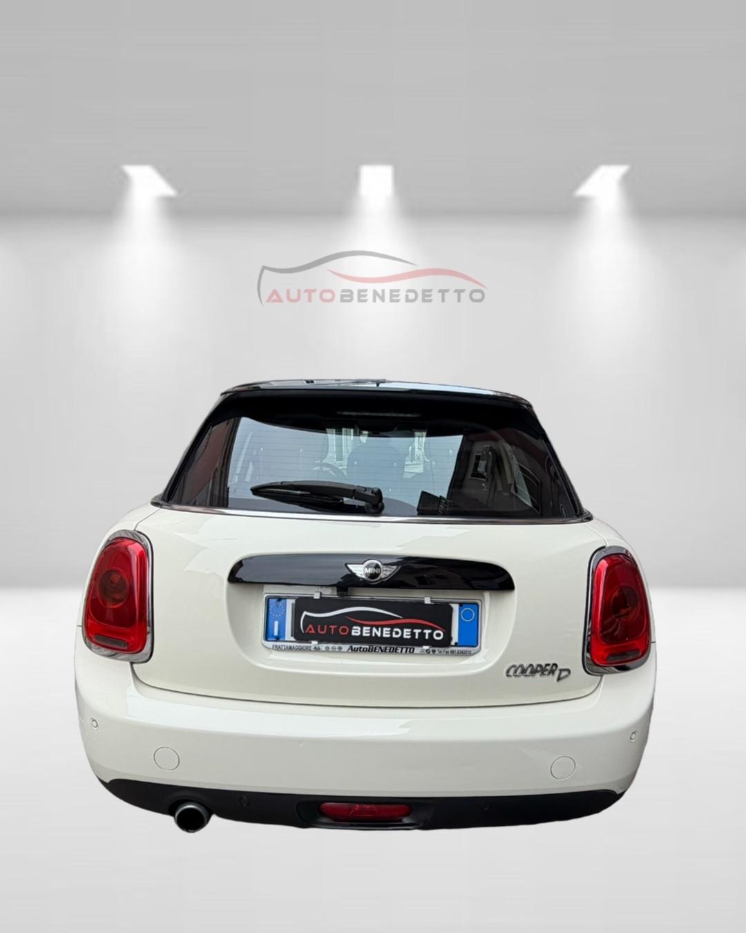 Mini 1.5 Cooper D 116cv auto 2016