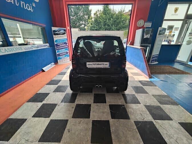 Smart ForTwo 700 coupé Brabus (55 kW)