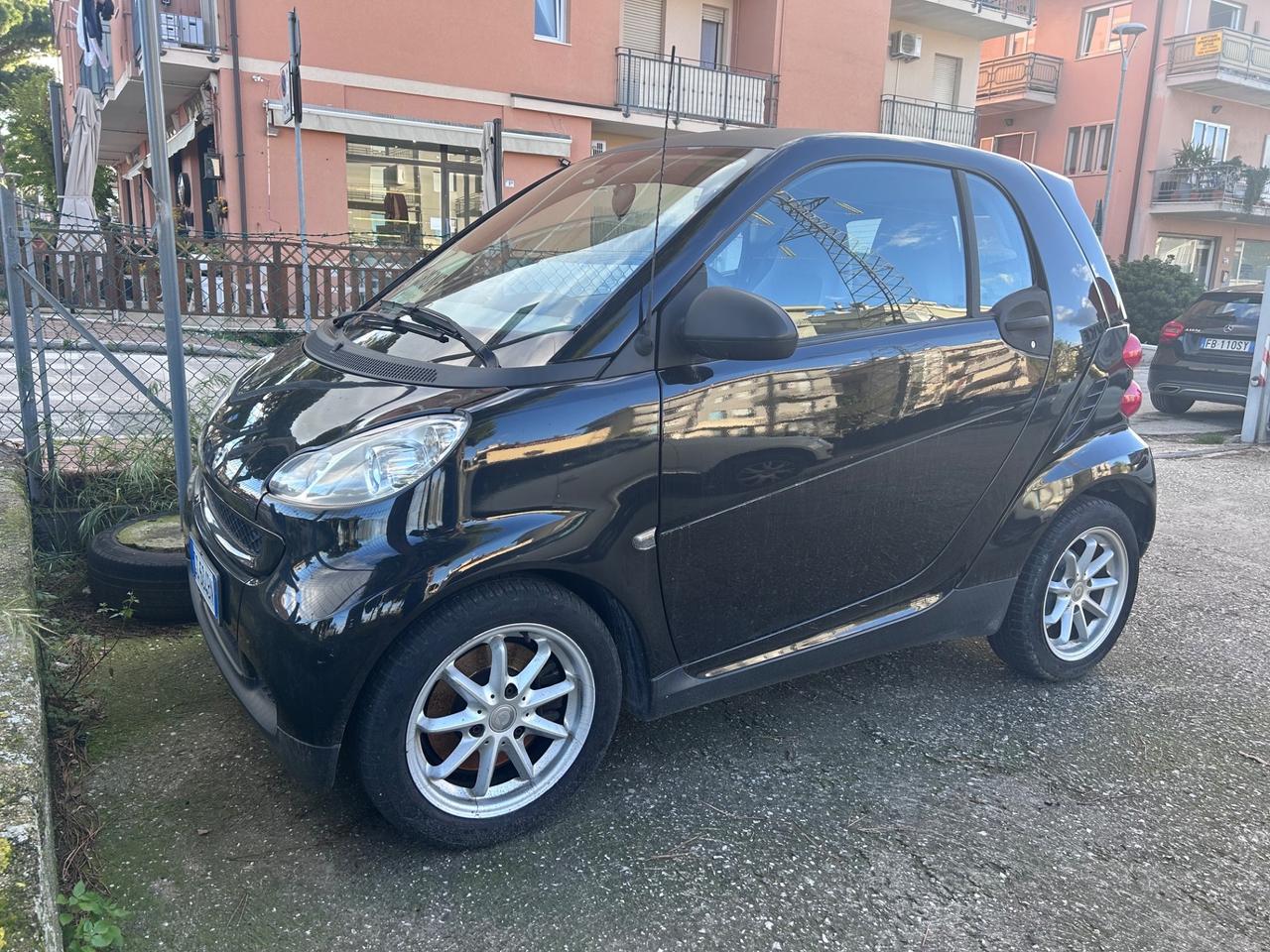 Smart ForTwo 1000 52 kW coupé pure