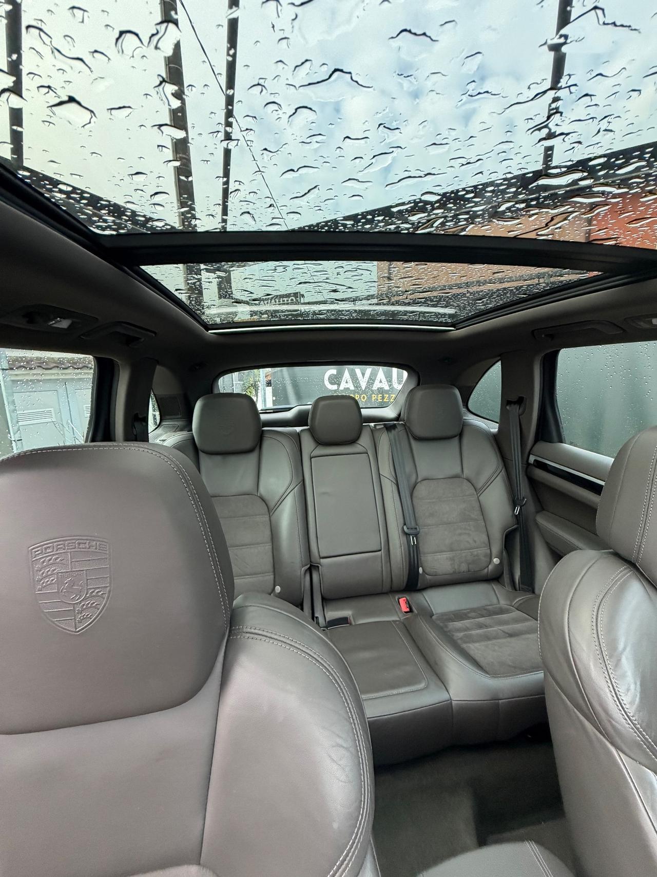 Porsche Cayenne 3.0 Diesel Platinum Edition