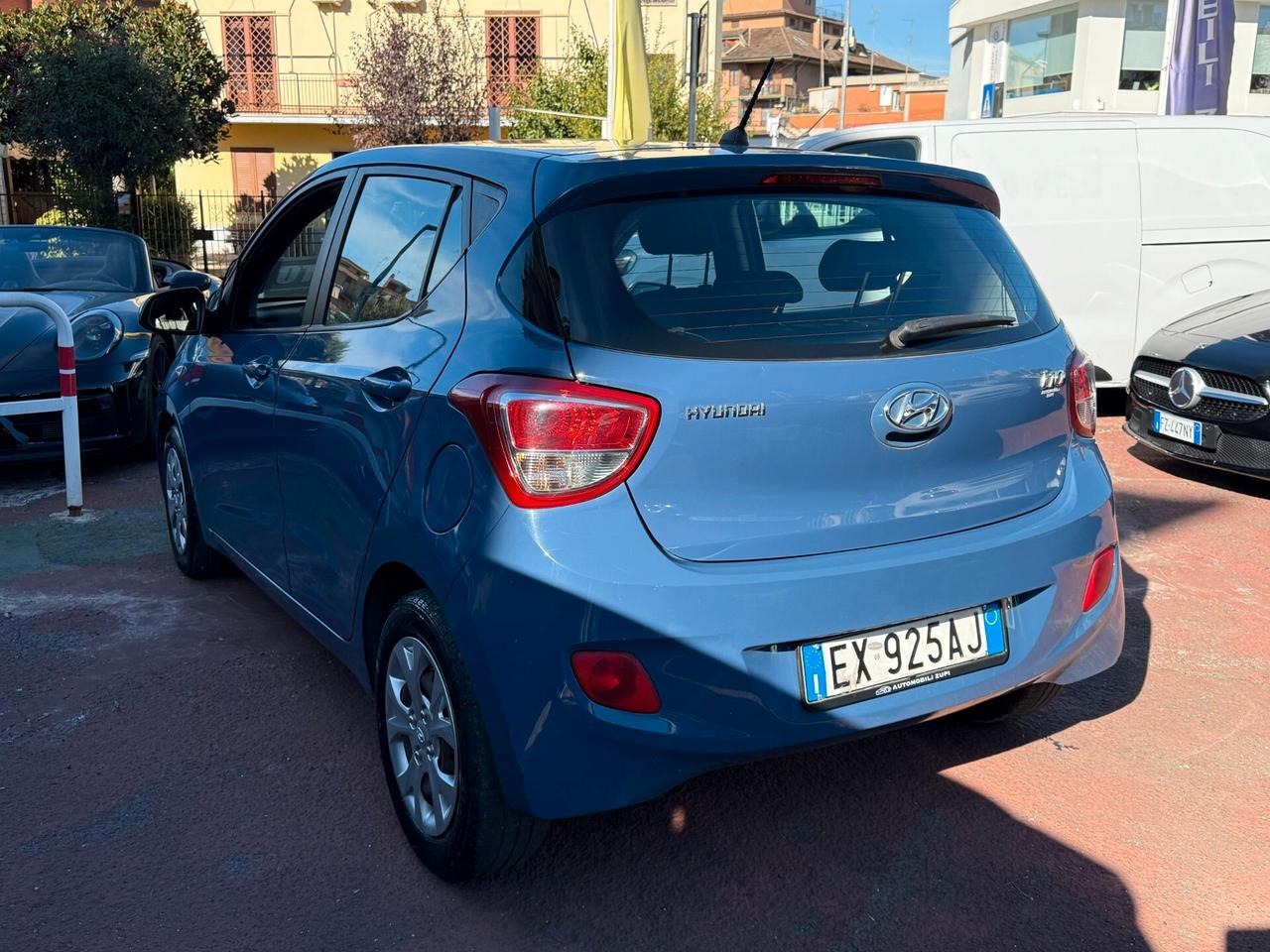 Hyundai i10 65cv *IDEALE PER NEOPATENTATI