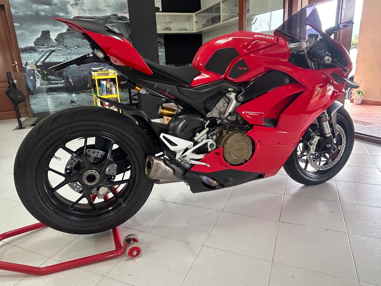 Ducati Panigale V4