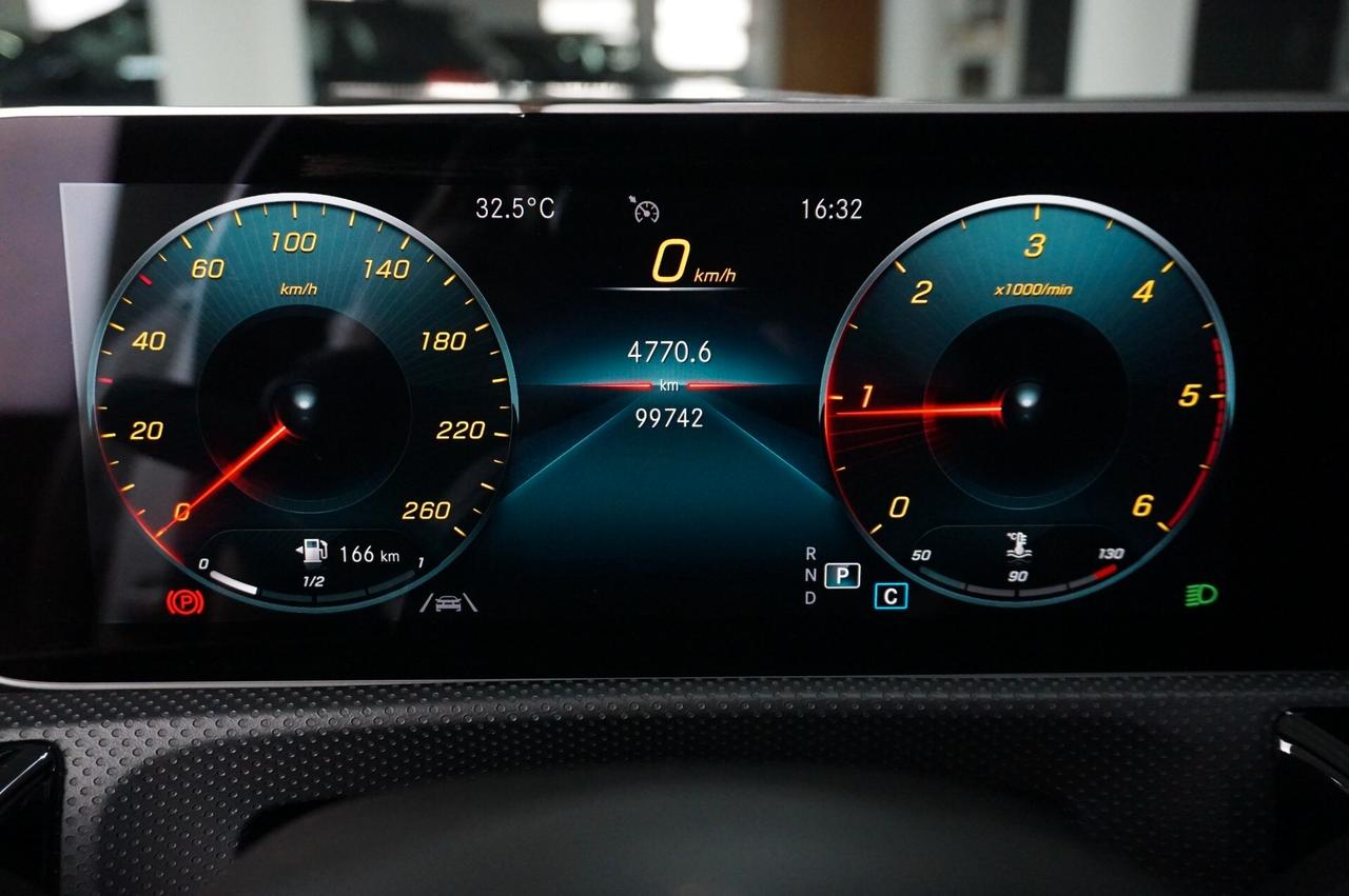Mercedes-benz A 180 d Automatic Premium Plus