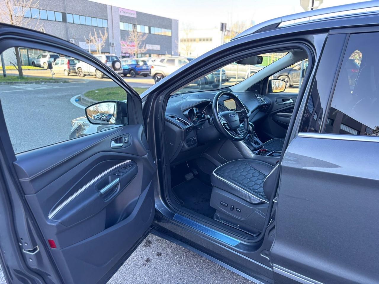 Ford Kuga 2.0 TDCI 180 CV S&S 4WD Powershift Vignale