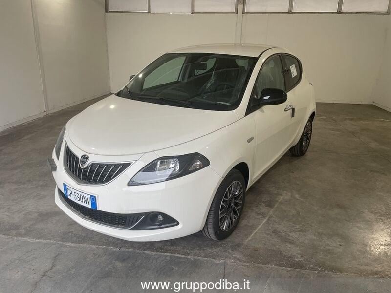 Lancia Ypsilon 11M My23 1.0 Firefly 70 CvStartstop Hybrid Gol